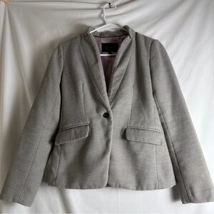 Banana Republic Blazer Jacket/Women Size 2 Gray And Inner Pink One button Polyes